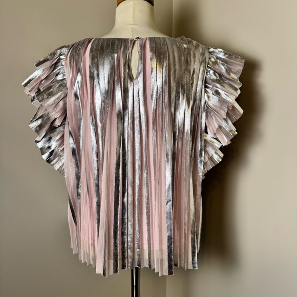 NWT ANTHROPOLOGIE Metallic Pleated Top w/ Ruffle Cap Sleeves PINK-SILVER /MEDIUM - Picture 8 of 16